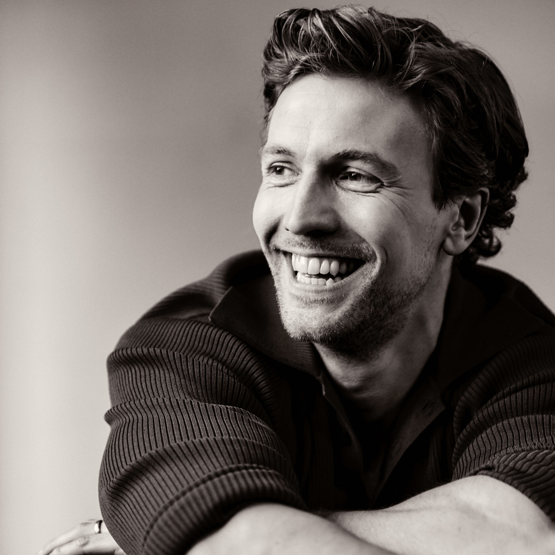 Leo Suter Is Proving There’s More To Him Than Meets The Eye - A65A3148