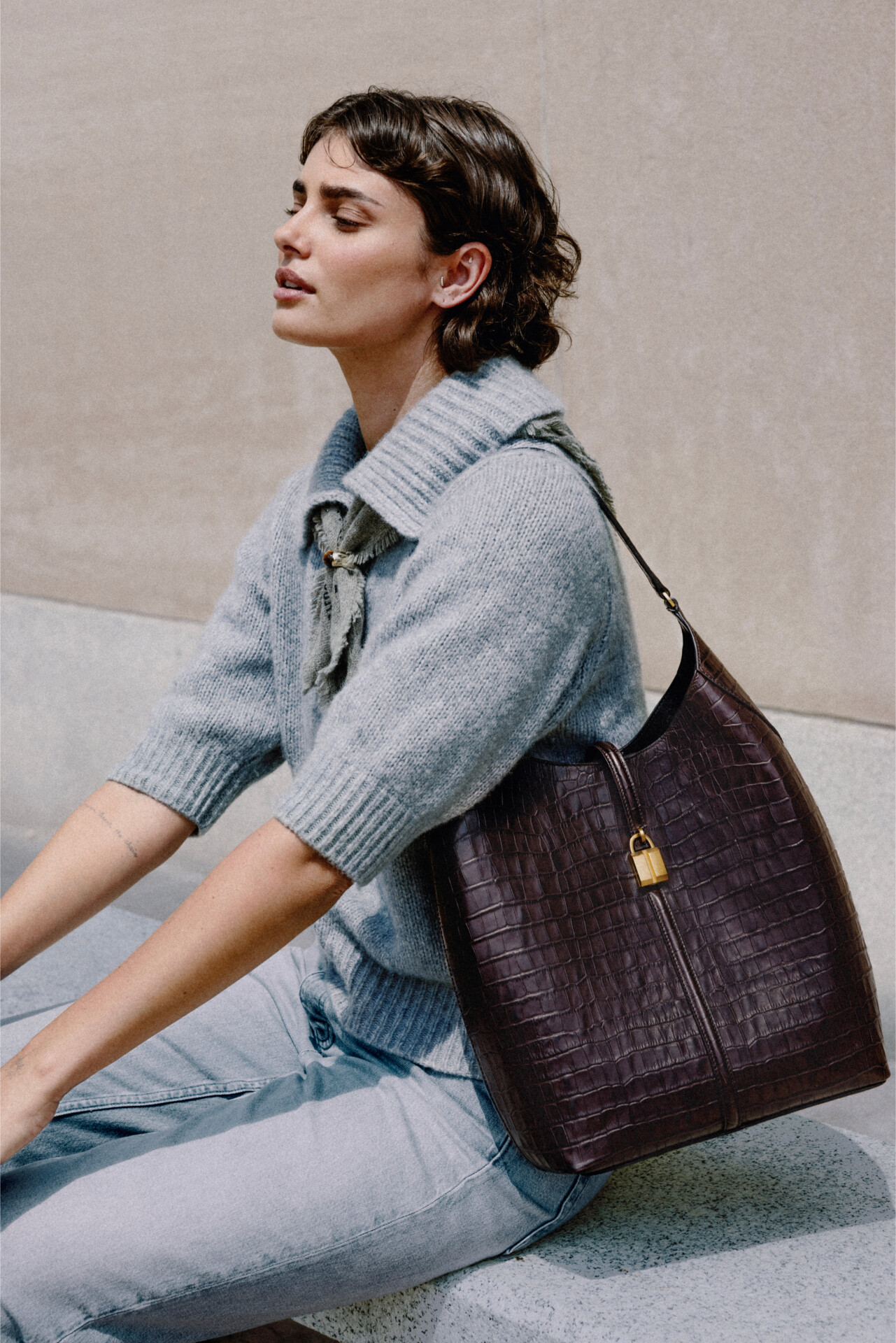 DeMellier: ICONS 26